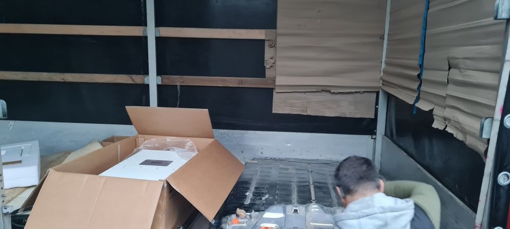 Deye і Tesla без проблем. Забеспечимо е/е навіть промоб'єти, ДБЖ усім!