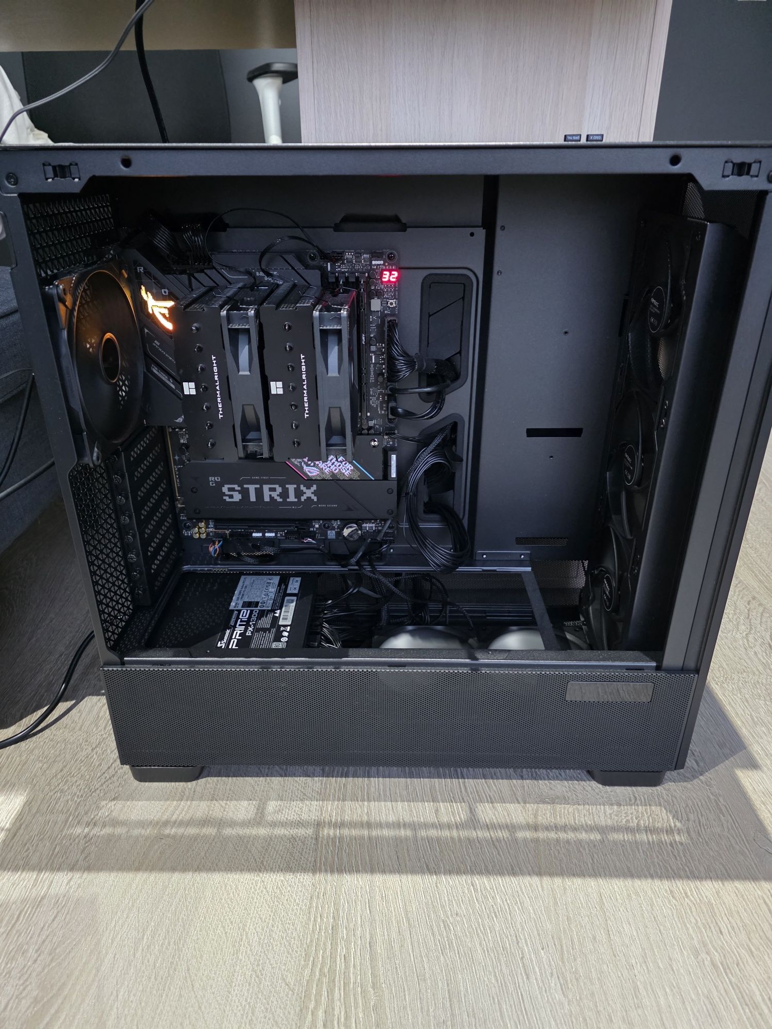 PC z Ryzen 7 9800X3D bez dedykowanej karty graficznej