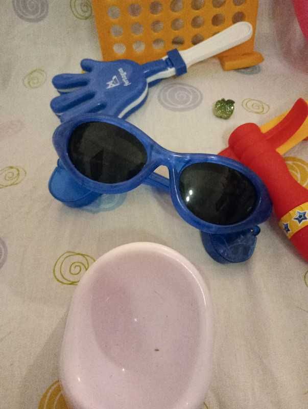 Lote de brinquedos aleatórios
