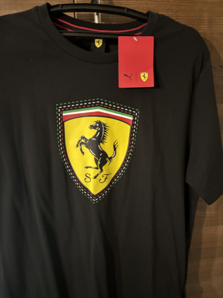 Koszulka Ferrari orginal m/l NEW