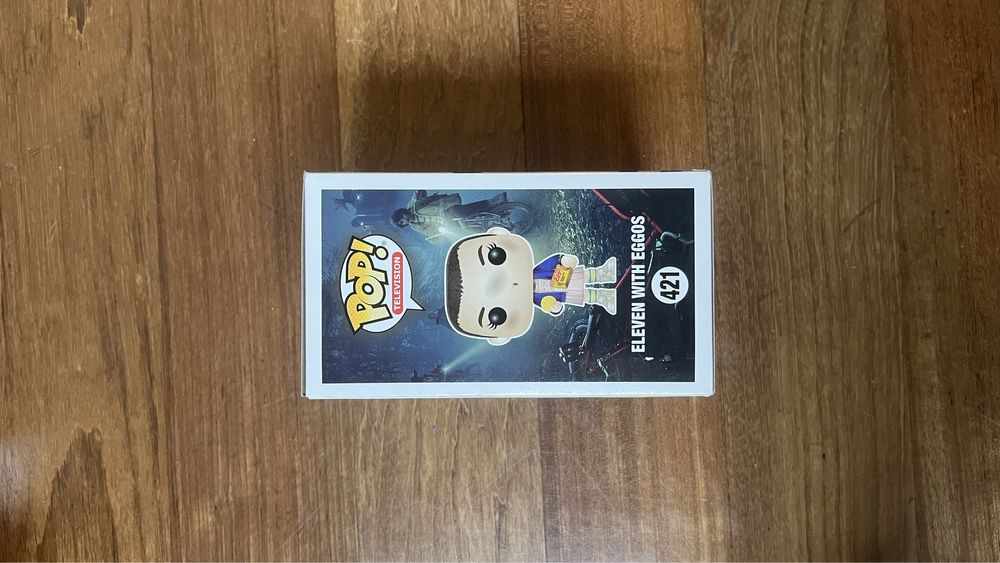 Pop figure stranger things  eleven with eggos