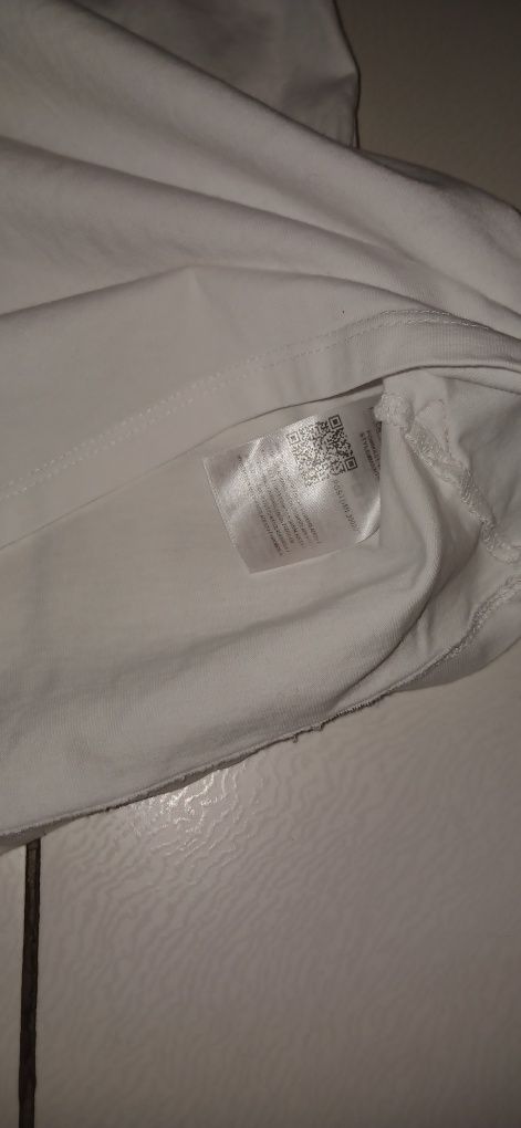 Футболка GUESS (XL)