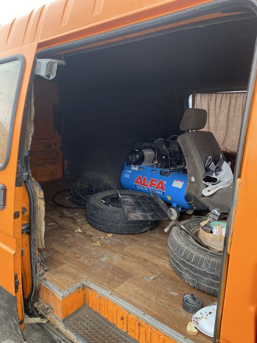 Продам Ford Transit 1997 року грузопасажир