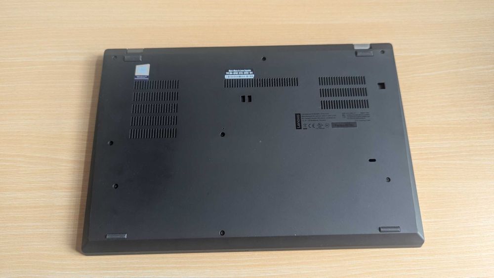 Сучасний Lenovo ThinkPad T590 Intel core i5 8265u \8gb\256gb\IPS