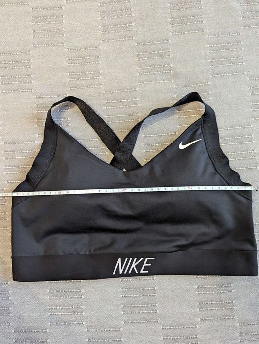 Женский топ/бюсгальтер Nike Pro Indy Logo Back Bra. XL