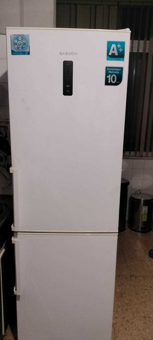 Combinado Daewoo - Classificação Energética A++ - Bom Estado