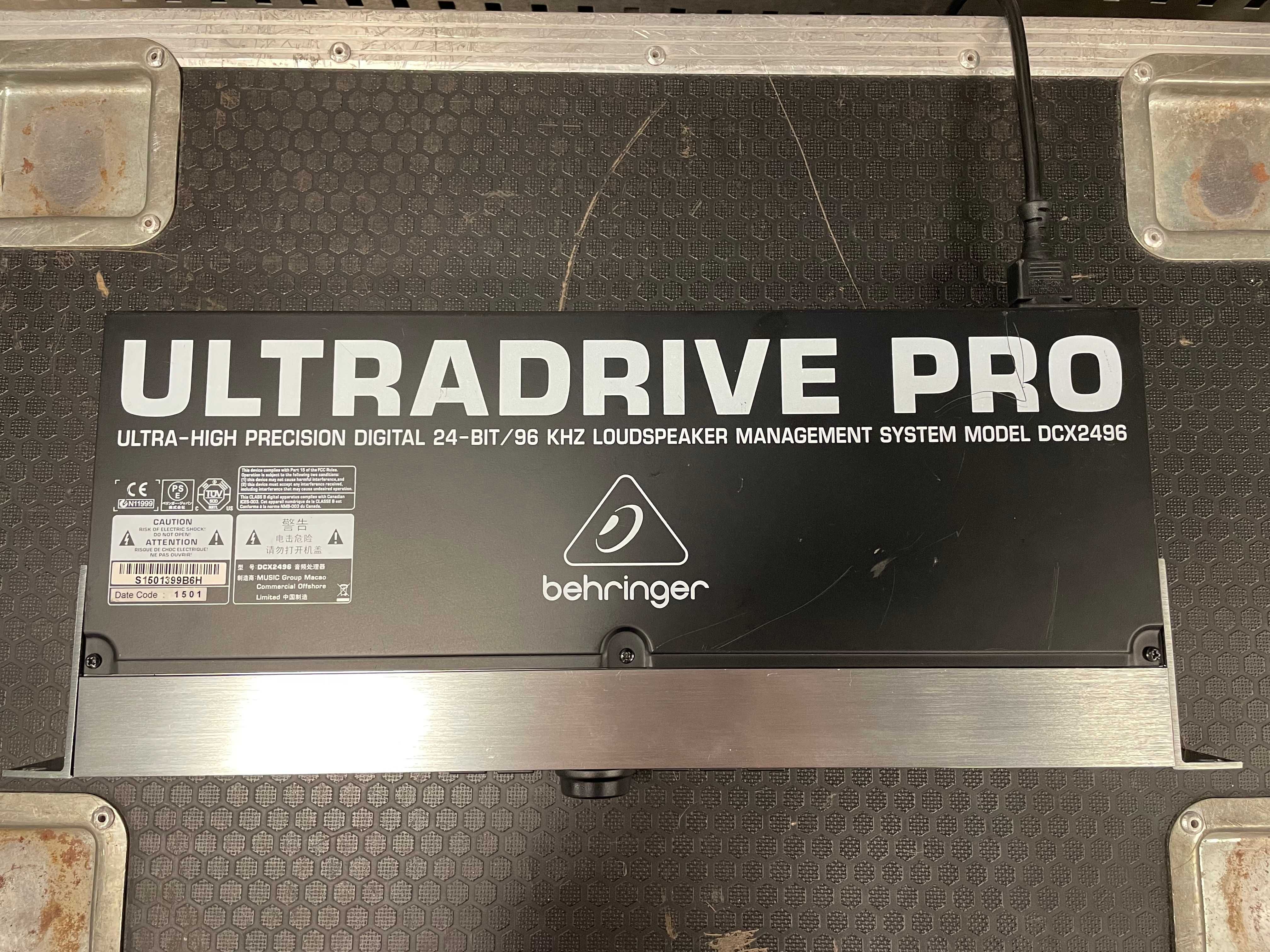 Procesor głośnikowy Behringer DCX2496 Pro , 3 in, 6 out, crossover