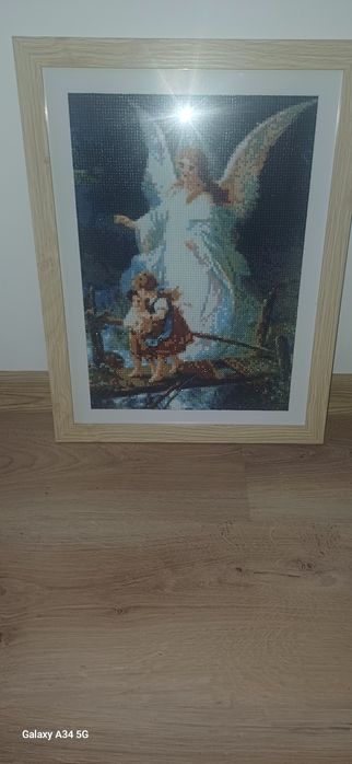 Anioł pięknie wyklejony