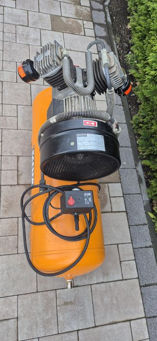 Kompresor tłokowy Kaeser EPC 440-100!