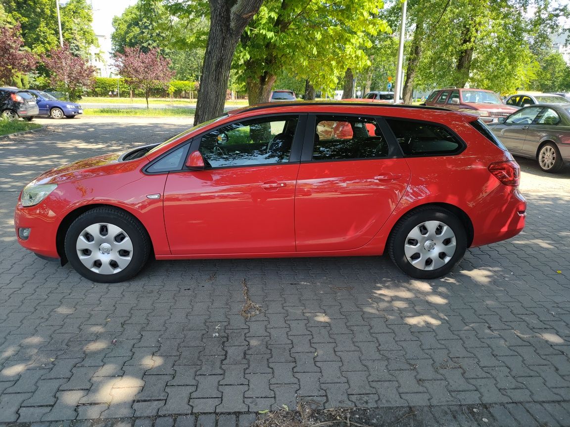 Opel Astra Kombi 1.3 CDTI 90KM ecoFlex 2011r. 186 tys. km .Stan bdb!