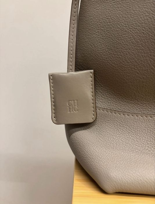 Mala Carolina Herrera - charro insignia hobo