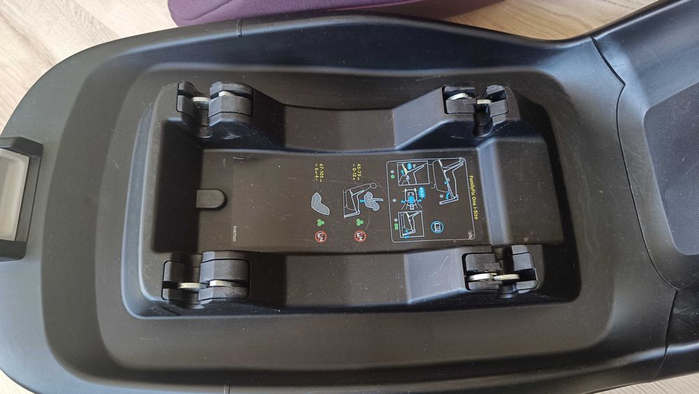 Fotelik samochodowy Maxi-Cosi Pearl Pro 2 i-Size + baza FamilyFix One