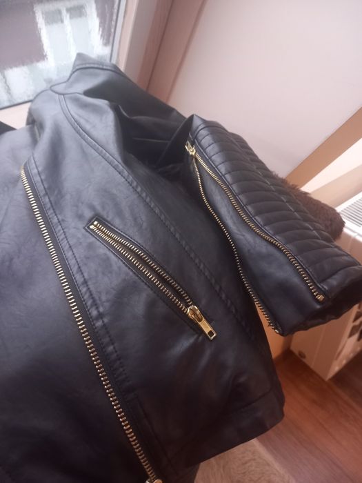 Kurtka z eko skóry, czarna ramoneska