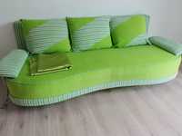 ładna zielona kanapa
