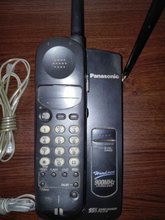 Telefon stacjonarny bezprzewodowy Panasonic KX-TC1410