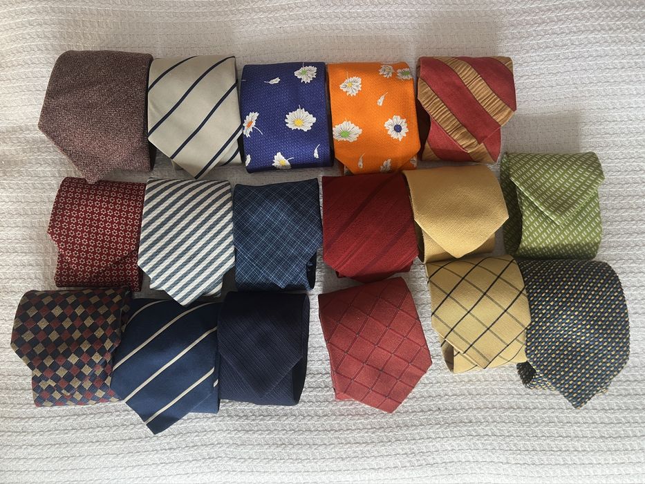 Conjunto de gravatas modernas