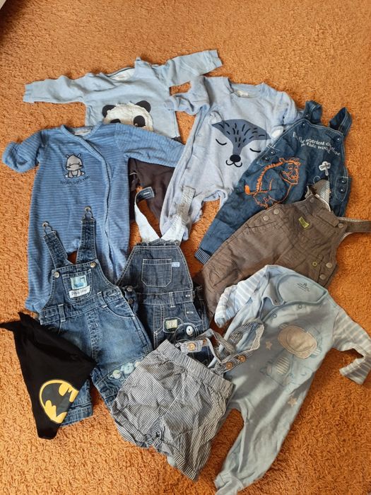 Paka ciuszków rozmiar 68  około  67 sztuk