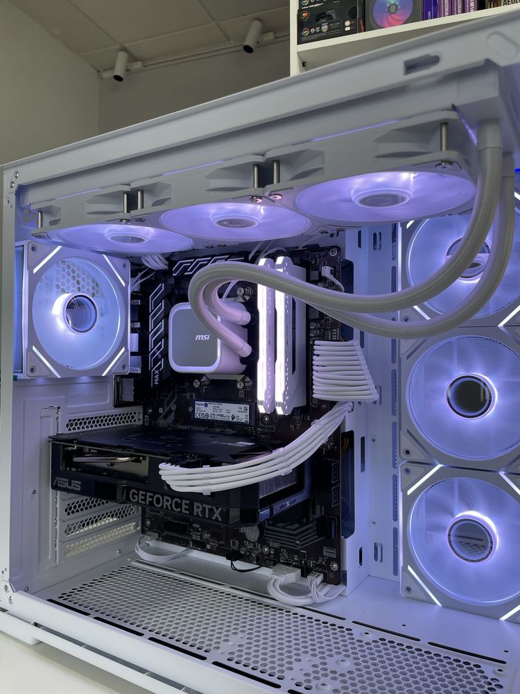 PC gaming AMD R5 5600x, RX 7600XT 16GB, 16GB RAM, 1TB NVMe