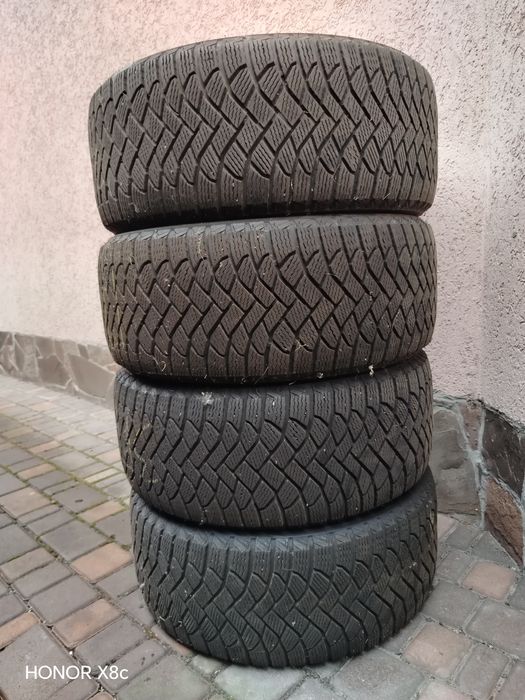 Зимова гума 235/45/r18