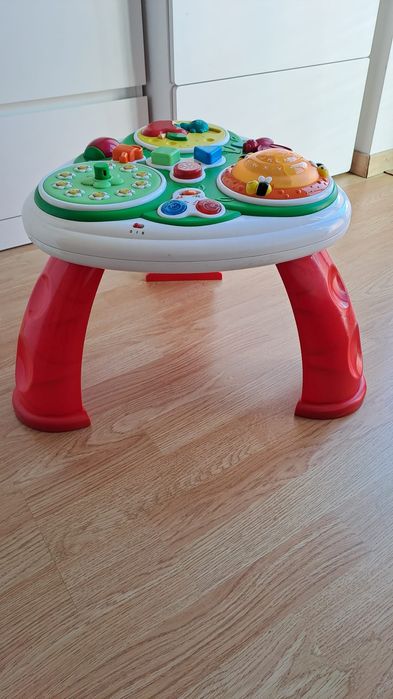 Mesa atividades bilingue Chicco