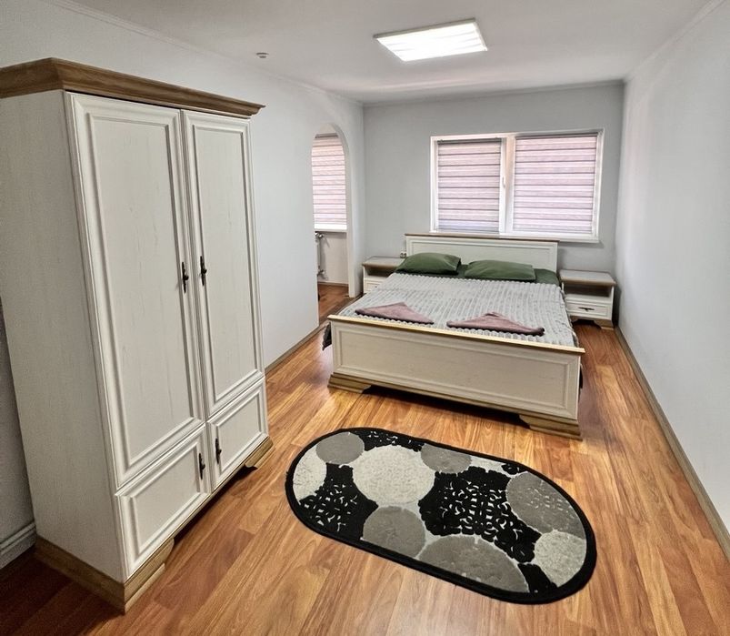 Готель Імперія Солотвино