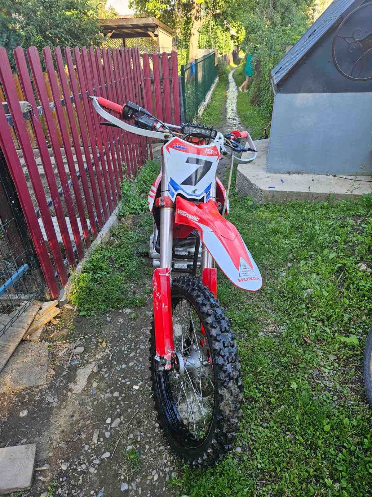 Продам мотоцикл проект (не кові, геон) на 172фмм з бігбором 300.
