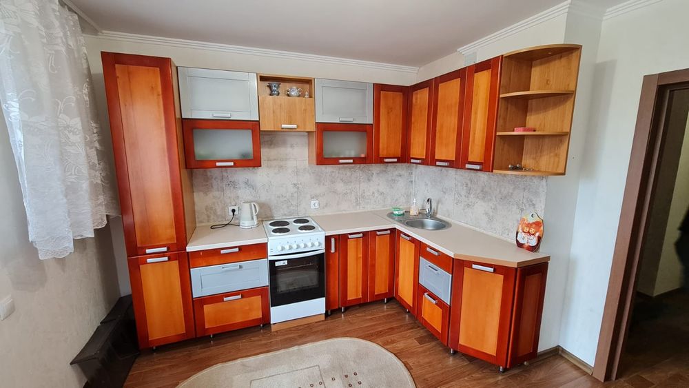 Продам 2-х кімн. квартиру Голосіївський р-н, пров Моторний 11