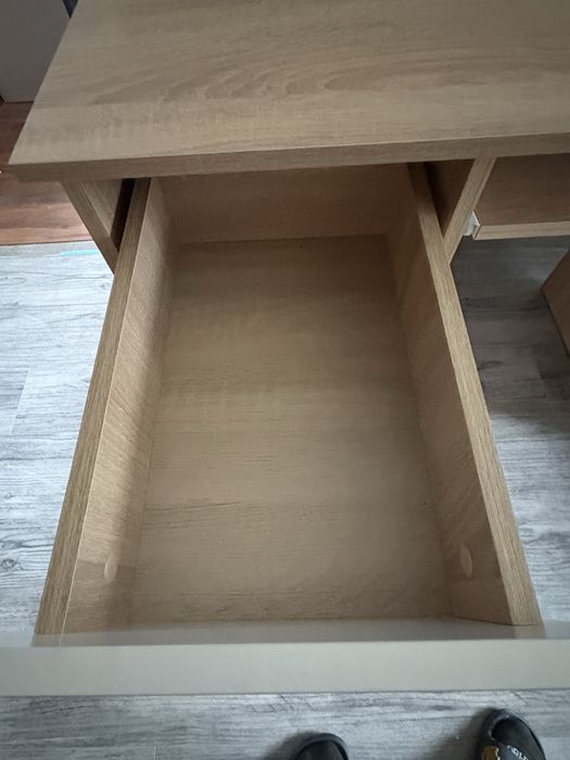 Nowe biurko do pokoju