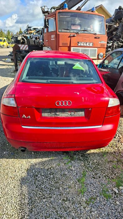 Audi A4 B6 sedan na części