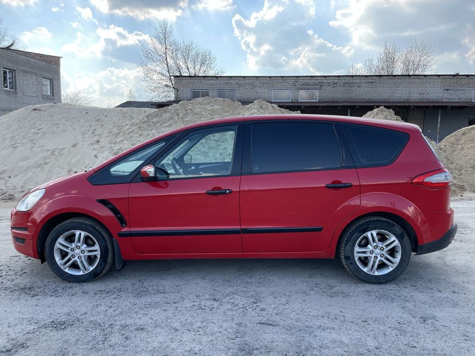 Продаю Ford s-max 2014 року.