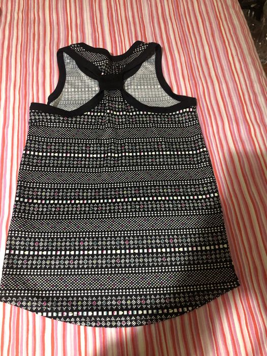 Top/ tshirt Carters 6/7