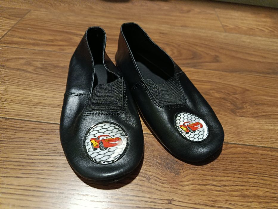 Чешки дитячі шкіряні