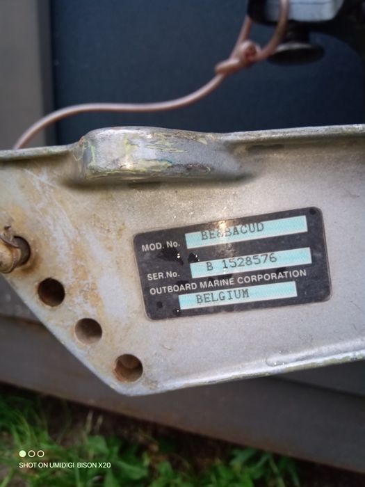 Двигун для човна Johnson 6-8