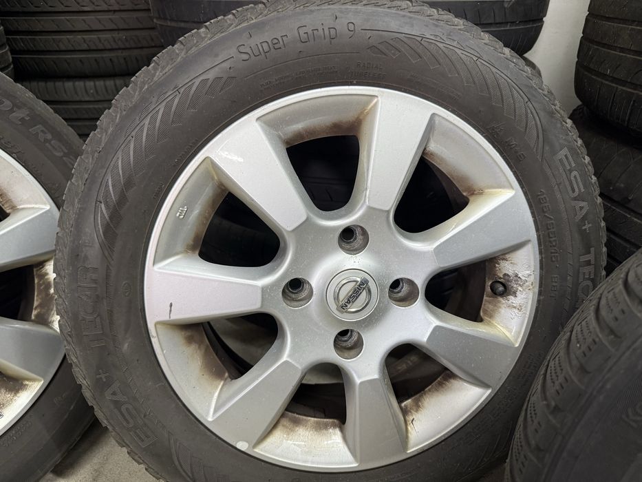 Продам диски на NISSAN TIDA R15