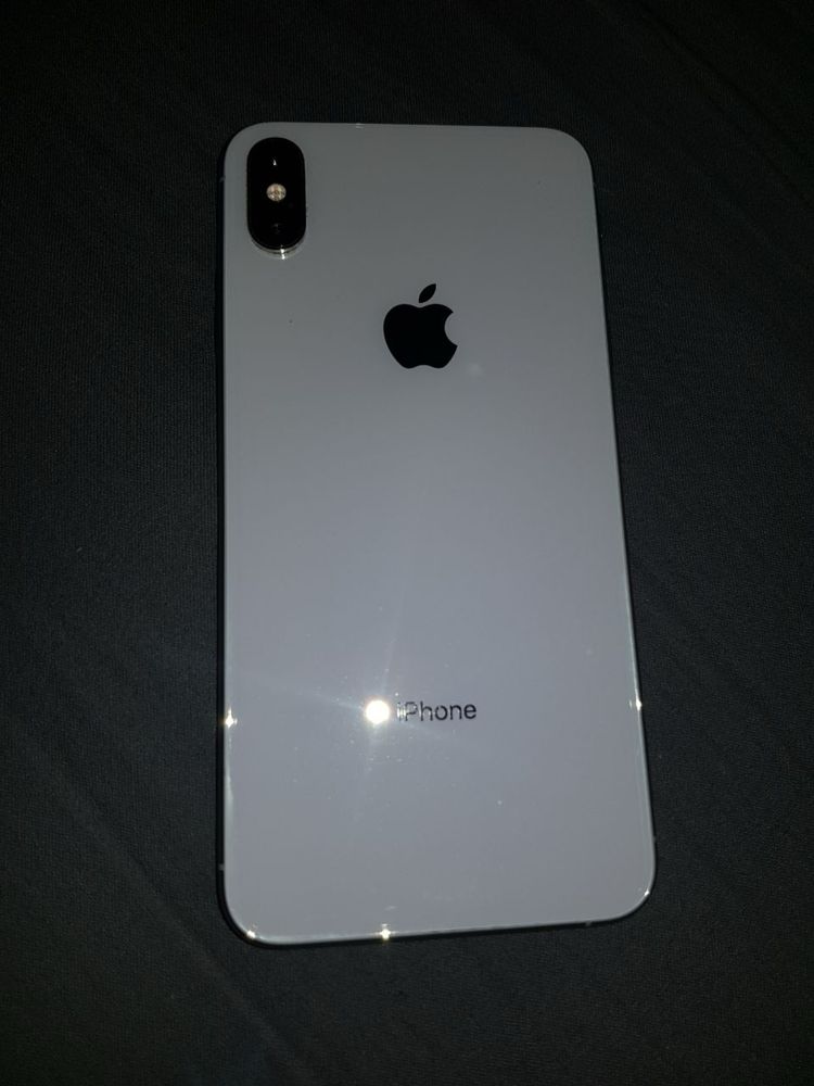 Iphone XS MAX (10s max)