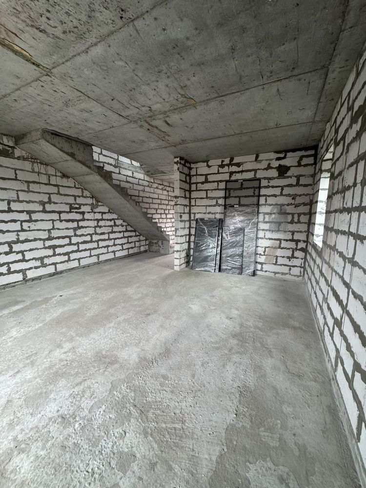 Продам Таунхаус Новоалександровка