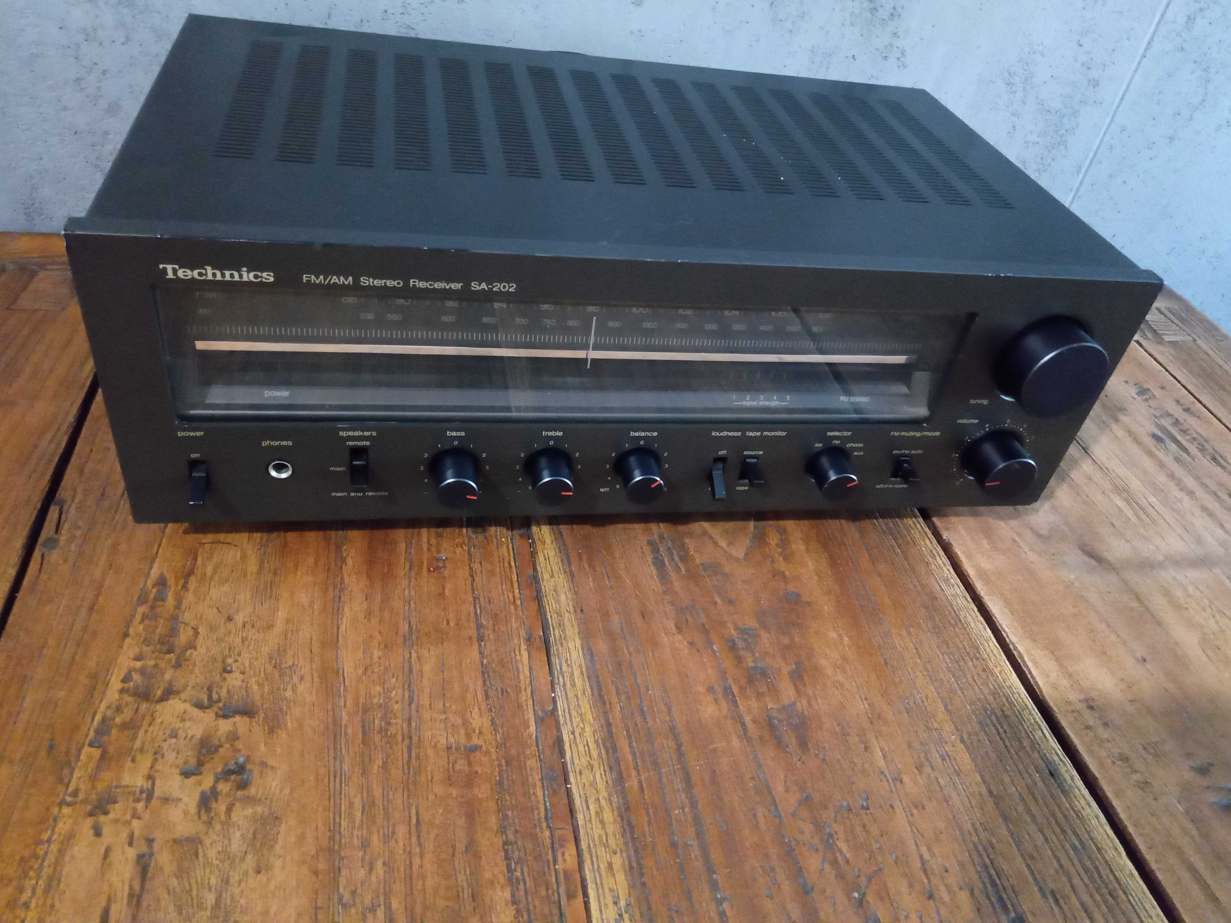 Technics SA-202 K/E, Amplituner , Zamiana