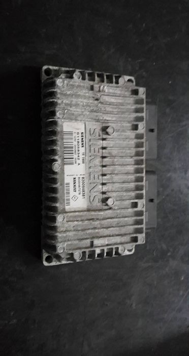 Centralina motor / ECU RENAULT Clio III (BR0/1, CR0/1)