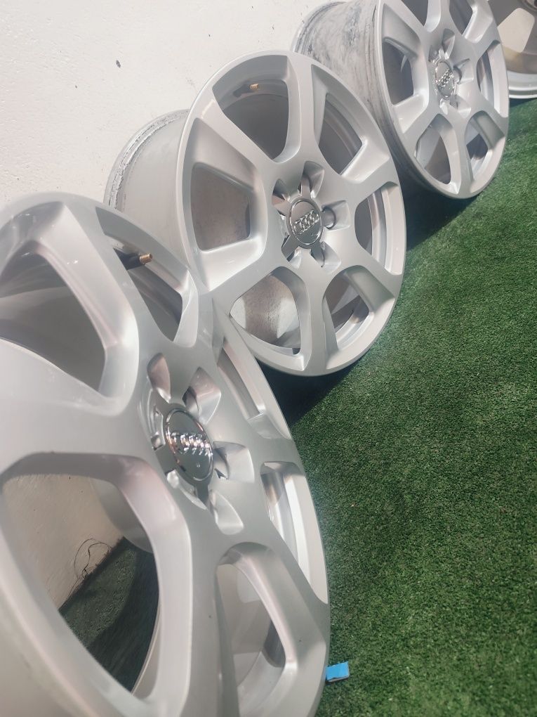 Felgi aluminiowe OE Audi A4 B8 16"7.5J Et45 5x112