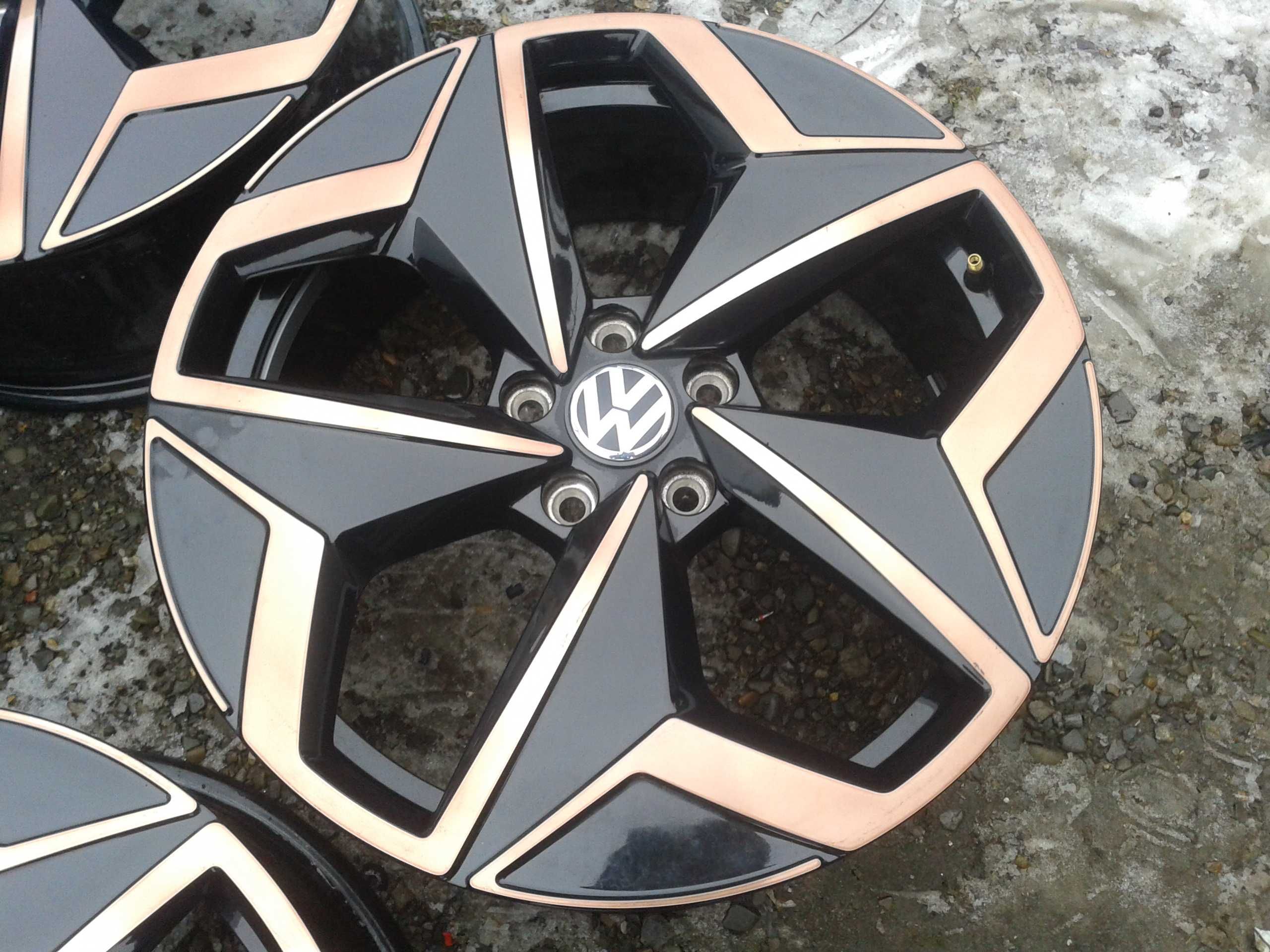 oryginal r19 felgi nowe 5x112 arteon taigo ateca gti gtd zlote german
