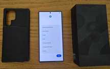 Samsung S22 Ultra 5G 128Gb + Spigen etui