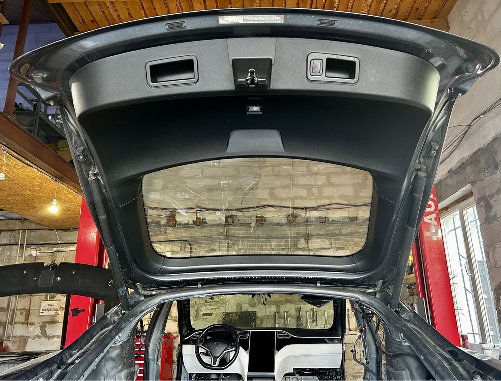 Крышка багажника (ляда) Tesla Model S Model SR в сборе