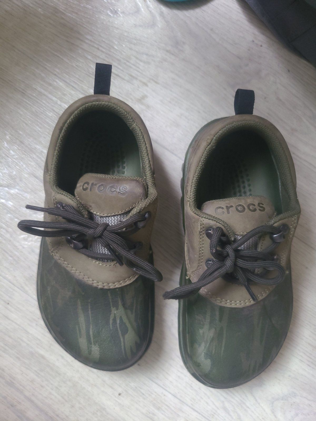 Чоботи напівчоботи Crocs M3 W5 J5