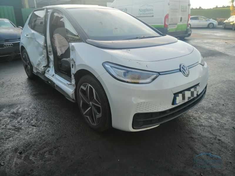 Капот та інше Volkswagen ID.3 розборка шрот