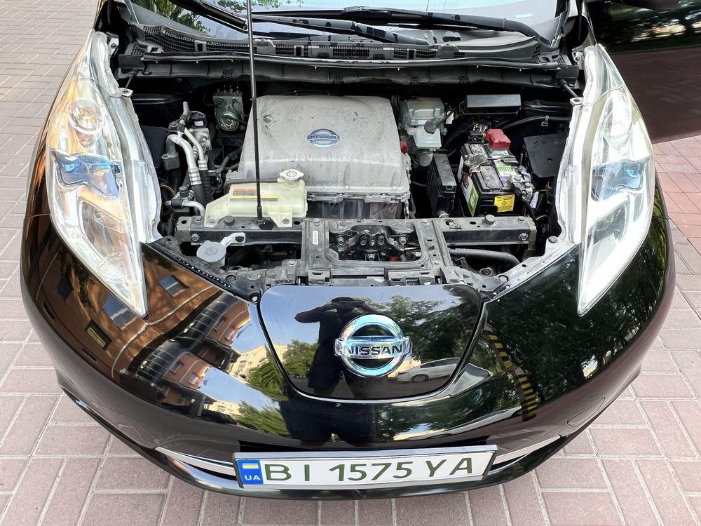 Nissan Leaf 24 kWt 2013
