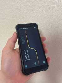 Смартфон Sigma mobile X-treme PQ38 black ( захищений телефон )