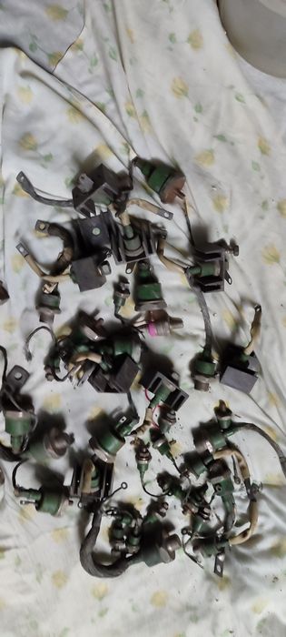 Продам силові діоди,теристори.