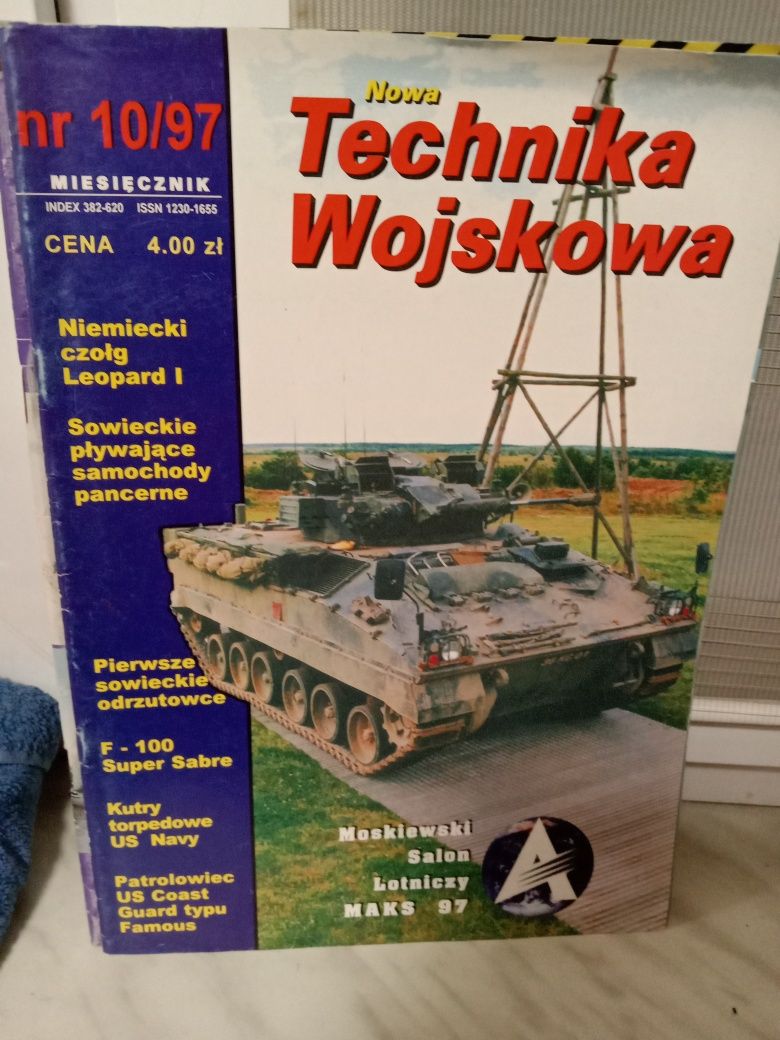 Nowa Technika Wojskowa nr 10/97