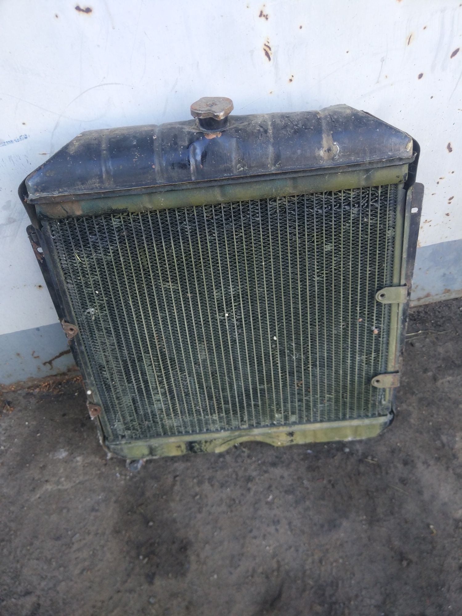 продам медный радиатор охлаждения на газ-51