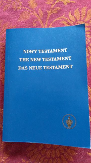 Nowy Testament Pismo Święte w trzech językach polski angielski niemiec